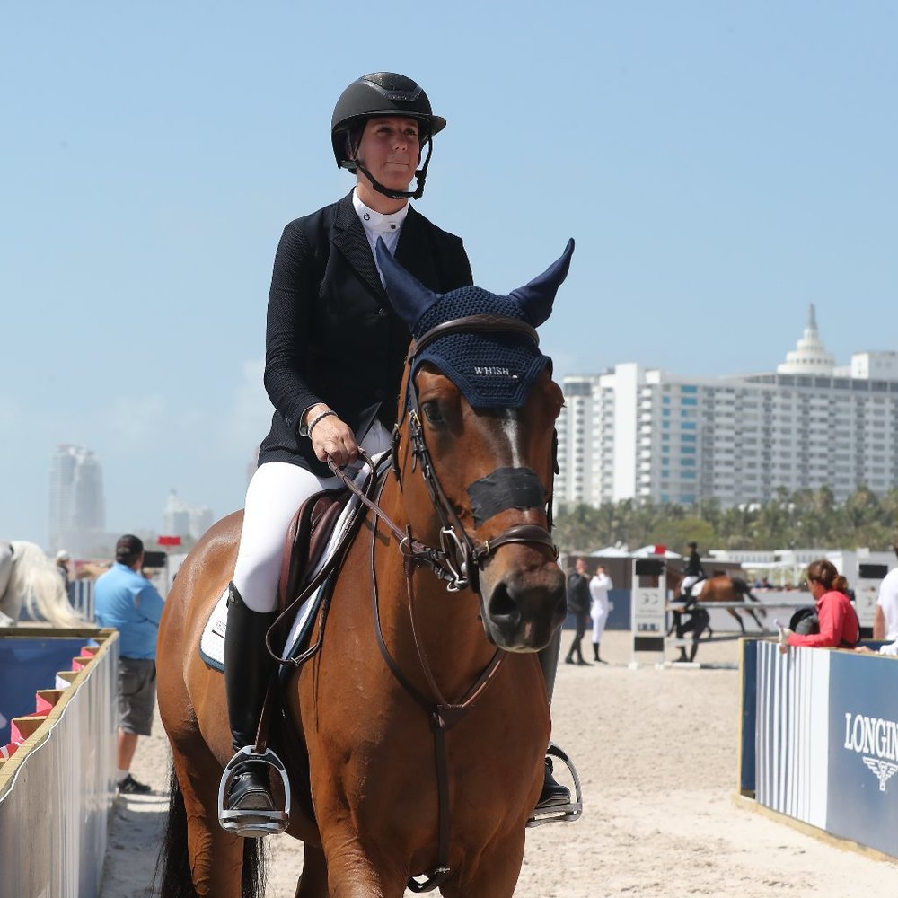 Meet your Posher, Whitney